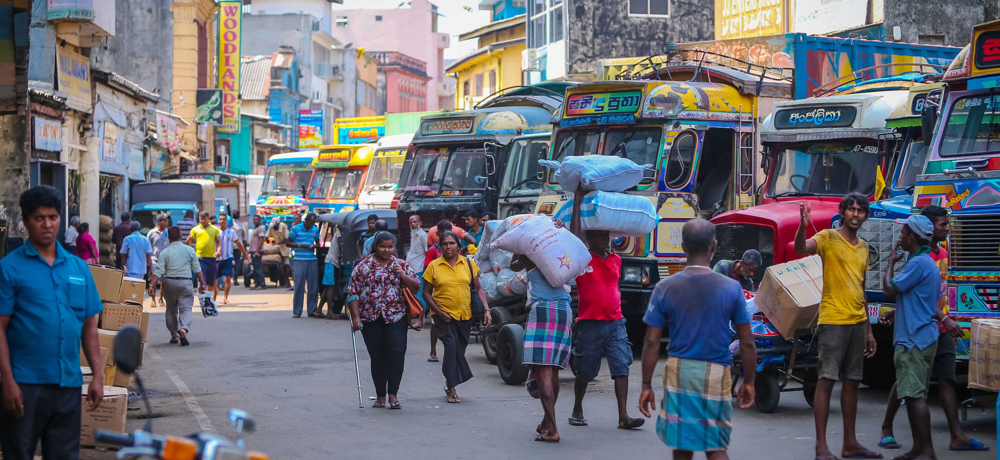 Colombo City walk, Colombo City walk Tours, Colombo walk Tours, Walk Tours in Colombo City, Street Food Tours in Colombo, Colombo food Tours, Walk Tours in Colombo, City Tours in Colombo, Colombo City experience in Sri lanka