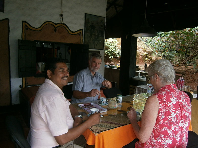 Staying in Sri Lanka - Staying with a Local Family in a Homestay in Sri Lanka - Sri Lanka Staying with a Local Family in a Homestay - Sri Lanka Homestay Experience - Stay in Sri Lanka Local Family