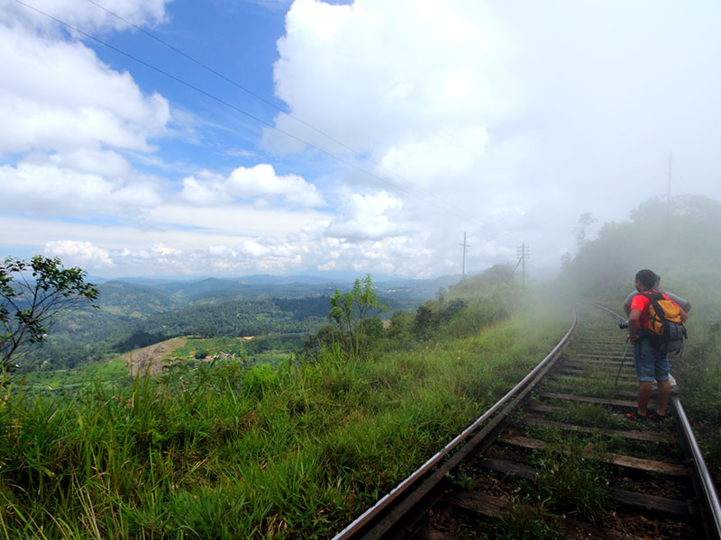 Trekking Tours in Sri Lanka - Walk from Nuwara Eliya to Ella - Ella Trekking tours - Trekking to Ella - Walking Trips in Sri Lanka - Nuwara Eliya Trekking Trips
