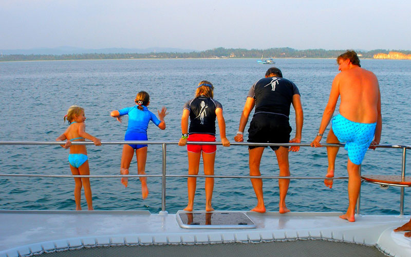 Luxury Cruise Yachts Sunset Cruises  in Sri Lanka - Cruise Tours in Sri Lanka - Luxury Yachts Sunset Trips in Sri Lanka - Sailing trips in Bentota - Bentota catamaran trips - Catamaran Trips in Bentota - Sri Lanka sailing tours