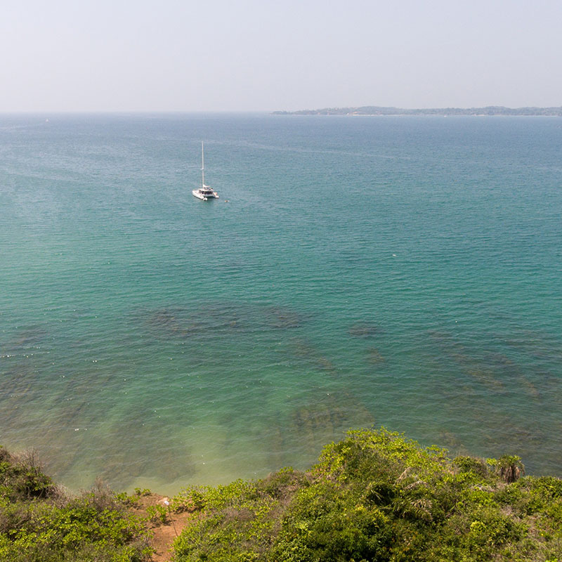 Luxury Cruise Yachts Sunset Cruises  in Sri Lanka - Cruise Tours in Sri Lanka - Luxury Yachts Sunset Trips in Sri Lanka - Sailing trips in sri Lanka - Mirissa Catamaran trips - Catamaran trips in Mirissa - Sri Lanka Luxury Yachts