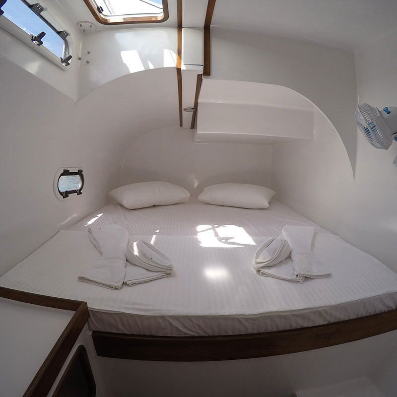 Luxury Cruise Yachts Sunset Cruises  in Sri Lanka - Cruise Tours in Sri Lanka - Luxury Yachts Sunset Trips in Sri Lanka - Sailing trips in Passikudah - Passikudah catamaran trips - Catamaran Trips in Passikudah - Sri Lanka sailing tours
