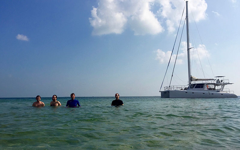 Luxury Cruise Yachts Sunset Cruises  in Sri Lanka - Cruise Tours in Sri Lanka - Luxury Yachts Sunset Trips in Sri Lanka - Sailing trips in Trincomalee - Trincomalee catamaran trips - Catamaran Trips in Trincomalee - Sri Lanka sailing tours