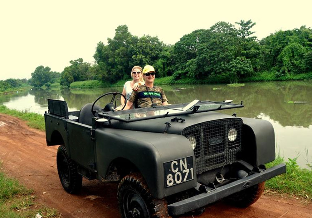 Colombo by Jeep, Colombo by Jeep Tours, Colombo Jeep Tours, Jeep Tours in Colombo City, Street Food Tours in Colombo, Colombo food Tours, Jeep Tours in Colombo, Explore Colombo by Jeep, Explore Colombo City, Colombo City Tours in Sri Lanka, City Tours in Colombo, Colombo Jeep City Tours