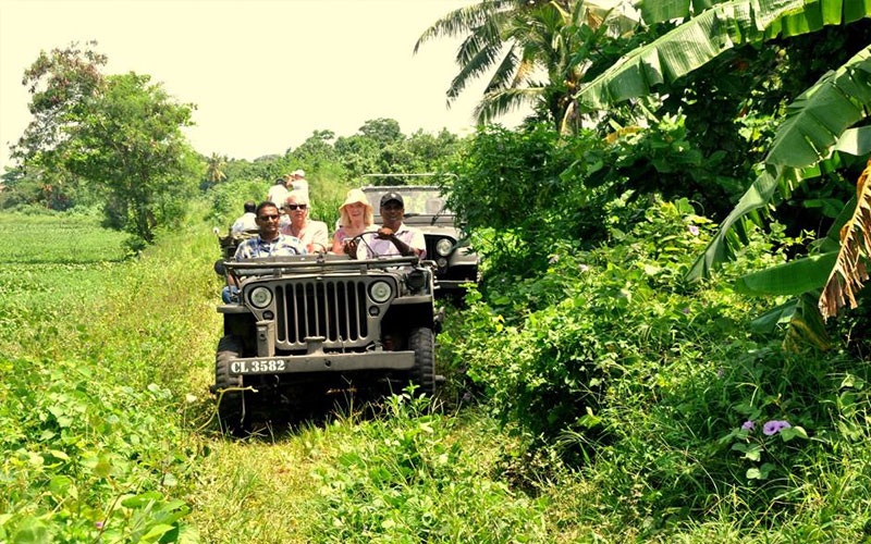 Colombo by Jeep, Colombo by Jeep Tours, Colombo Jeep Tours, Jeep Tours in Colombo City, Street Food Tours in Colombo, Colombo food Tours, Jeep Tours in Colombo, Explore Colombo by Jeep, Explore Colombo City, Colombo City Tours in Sri Lanka, City Tours in Colombo, Colombo Jeep City Tours