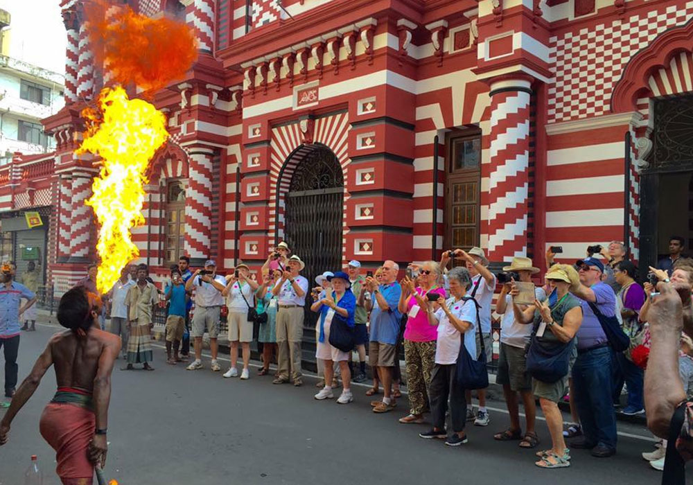 Colombo City walk, Colombo City walk Tours, Colombo walk Tours, Walk Tours in Colombo City, Street Food Tours in Colombo, Colombo food Tours, Walk Tours in Colombo, City Tours in Colombo, Colombo City experience in Sri lanka