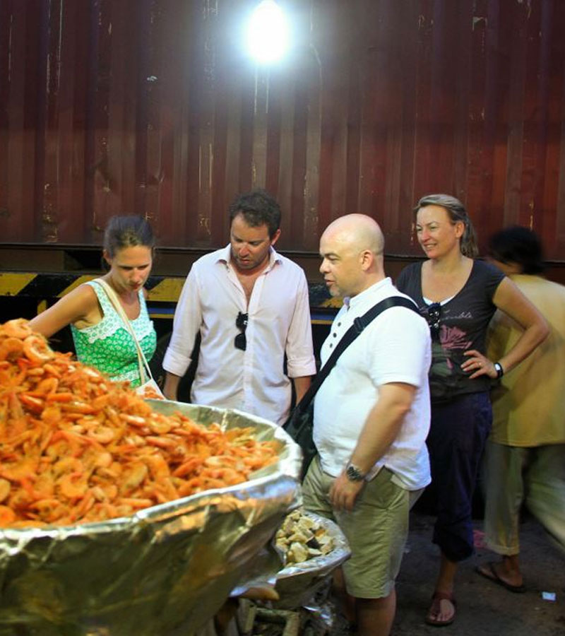 Colombo City walk, Colombo City walk Tours, Colombo walk Tours, Walk Tours in Colombo City, Street Food Tours in Colombo, Colombo food Tours, Walk Tours in Colombo, City Tours in Colombo, Colombo City experience in Sri lanka