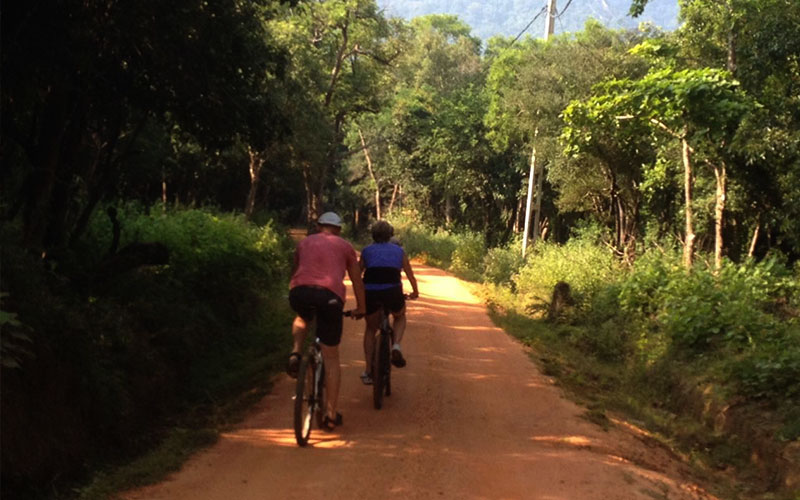Cycling in Sigiriya, Cycling in Sri Lanka, Tours in Sri Lanka, Cycling Experience Sri Lanka, Cycle Tours Sri Lanka, Cycle Tours Sigiriya, Cycling Tour in Sri Lanka, Cycling Experience