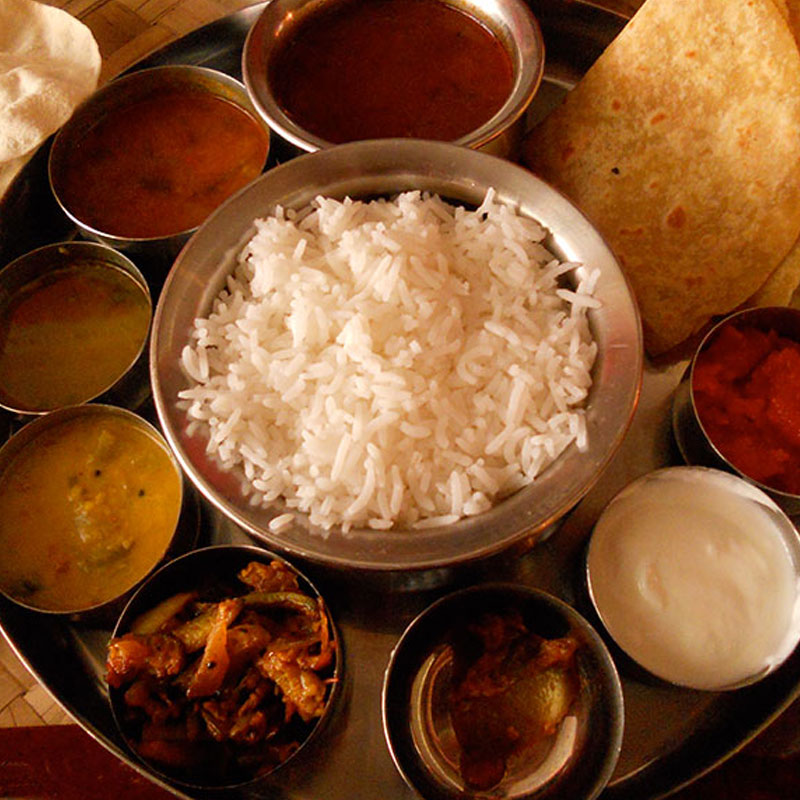 Eat an authentic Jaffna meal at a local home, Authentic Jaffna meal in Sri Lanka, Authentic meal in Sri Lanka, Authentic Experience Sri Lanka, Jaffna Tours Sri Lanka, Authentic Tours Jaffna