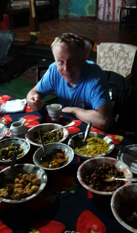 Eat an authentic Jaffna meal at a local home, Authentic Jaffna meal in Sri Lanka, Authentic meal in Sri Lanka, Authentic Experience Sri Lanka, Jaffna Tours Sri Lanka, Authentic Tours Jaffna