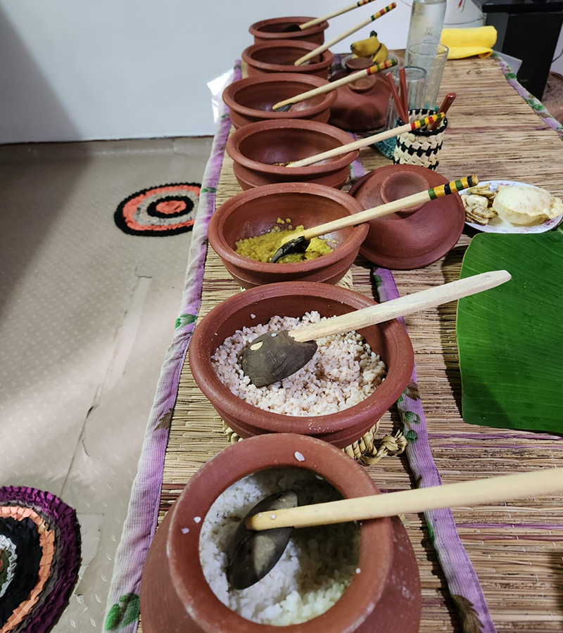 Eat an authentic Jaffna meal at a local home, Authentic Tours Jaffna, Authentic Jaffna meal in Sri Lanka, Authentic meal in Sri Lanka, Authentic Experience Sri Lanka, Jaffna Tours Sri Lanka  