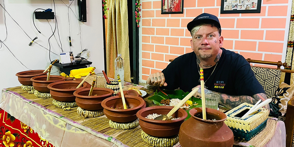 Eat an authentic Jaffna meal at a local home, Authentic Tours Jaffna, Authentic Jaffna meal in Sri Lanka, Authentic meal in Sri Lanka, Authentic Experience Sri Lanka, Jaffna Tours Sri Lanka 