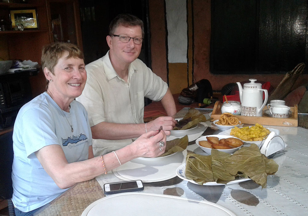 Cooking in Kandy - Stay with a local family - Sri Lankan Rice and Curry - Sri Lankan Cooking Demonstartion - Culinary Experience in Sri Lanka - Food Tours - How to Cook Sri Lankan meal - Sri Lankan Spices - Food and Cooking Tours - Food Tours in Sri Lanka