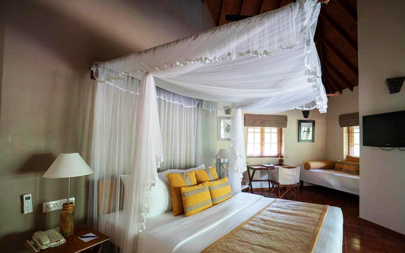 luxury holidays in Yala National Park Sri Lanka - Best hotels to stay in Yala Sri Lanka -  Hotels in Yala Sri Lanka -   Jetwing Yala Prices | Cinnamon Wild Prices - Yala Safari Packages - Cinnamon Wild Yala Prices