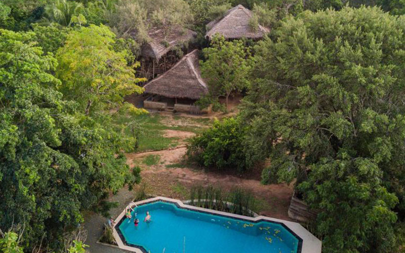 luxury holidays in Yala National Park Sri Lanka - Best hotels to stay in Yala Sri Lanka -  Hotels in Yala Sri Lanka -   Jetwing Yala Prices | Cinnamon Wild Prices - Yala Safari Packages - Saraii Village Prices