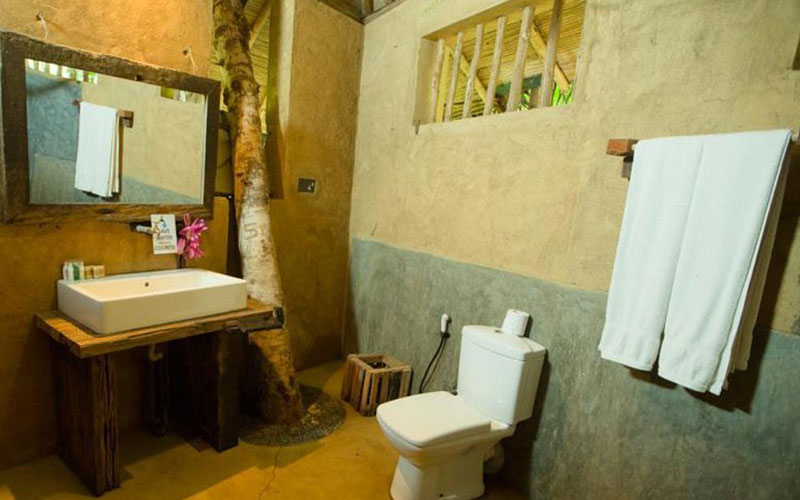 luxury holidays in Yala National Park Sri Lanka - Best hotels to stay in Yala Sri Lanka -  Hotels in Yala Sri Lanka -   Jetwing Yala Prices | Cinnamon Wild Prices - Yala Safari Packages - Saraii Village Prices