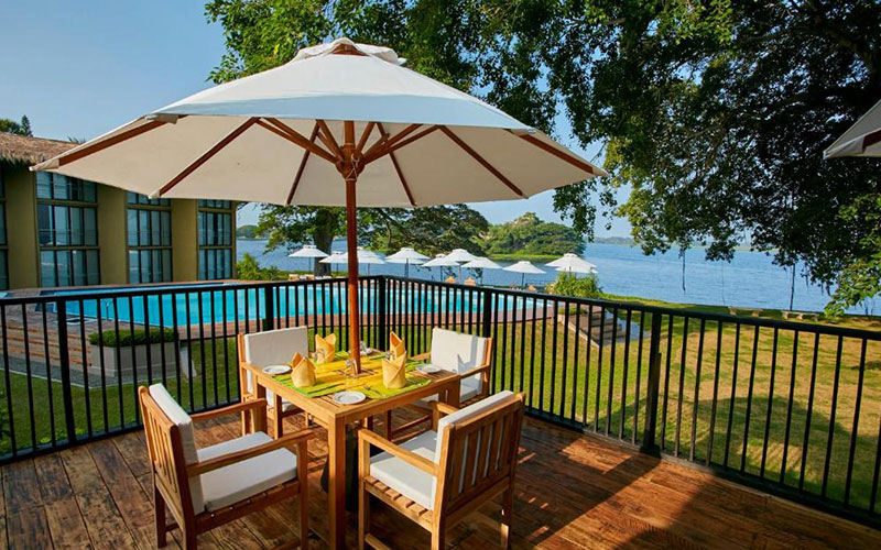 luxury holidays in Yala National Park Sri Lanka - Best hotels to stay in Yala Sri Lanka -  Hotels in Yala Sri Lanka -   Jetwing Yala Prices | Cinnamon Wild Prices - Yala Safari Packages - EKHO Safari Tissa Prices