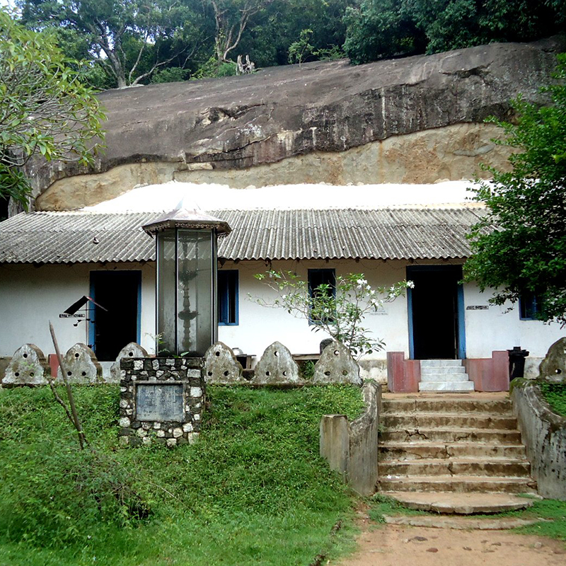 Rock Climbing to Pidurangala - Climbing Pidurangala Rock - Why You Should Visit Pidurangala - Hiking to Pidurangala Rock - Pidurangala Rock Climb