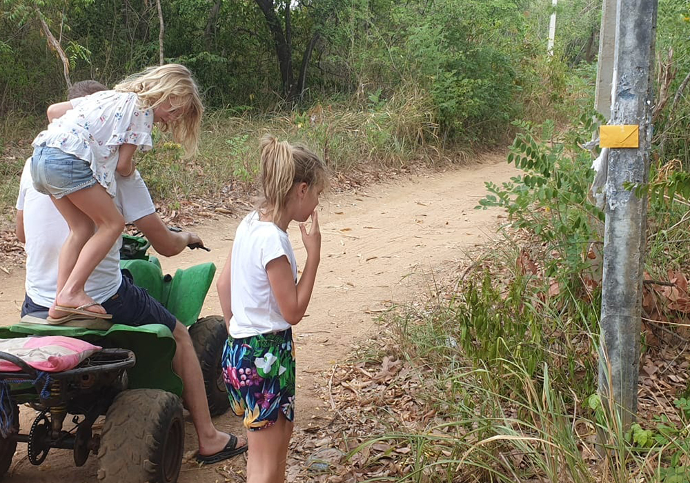 Treasure hunt in the wild - Sigiriya Treasure hunt - Treasure Hunt in the wild for kids