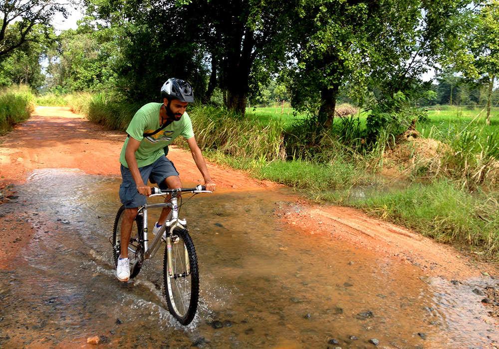 Cycling Tours in Sri Lanka - Cycling Holidays in Sri Lanka - Sri Lanka Cycling Holidays - Sri Lanka Cycling Trips - Cycling Holidays - Cycling in Sigiriya - Cycling trips in Sigiriya - Cycling in Sigiriya, Sri Lanka - Sri Lanka Sigiriya Tours - Day Tours in Sigiriya, Sri Lanka