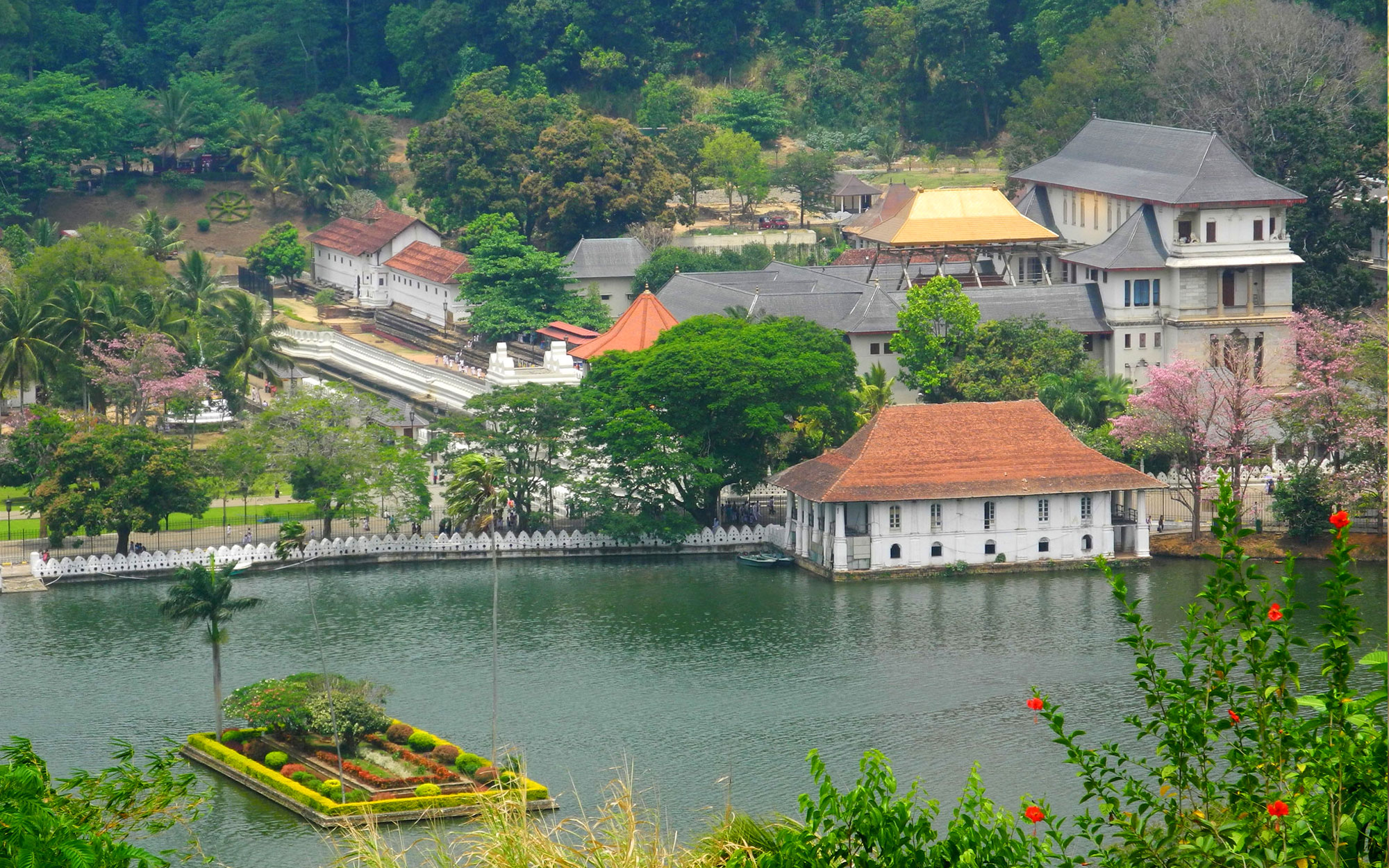 Tours in Sri Lanka - Sri Lanka tailor made holidays